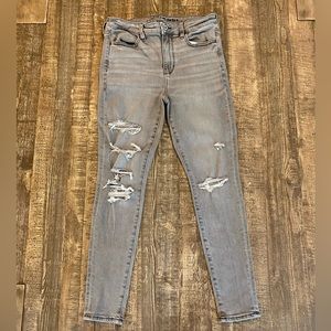 American Eagle Hi-Rise Jegging size 6 short